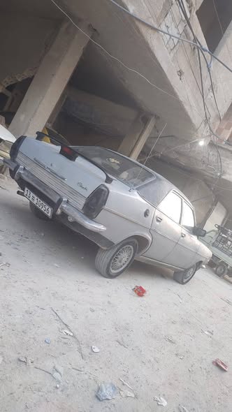 كرايزلر 180 1976 - صورة 2