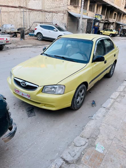 هيونداي فيرنا 2009 - صورة 4