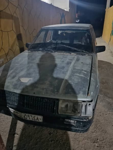 مازدا 929 1983 - صورة 2