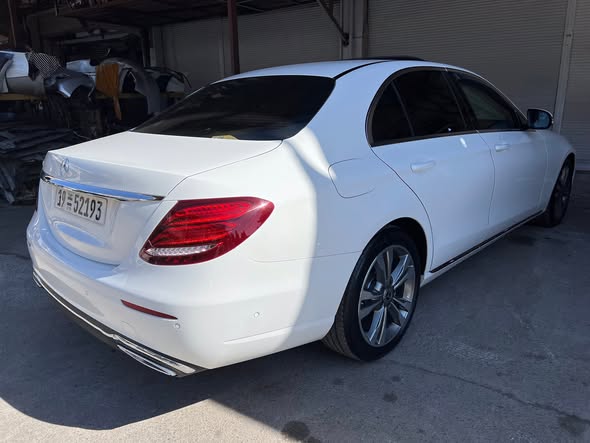 مرسيدس E220 2018 - صورة 5