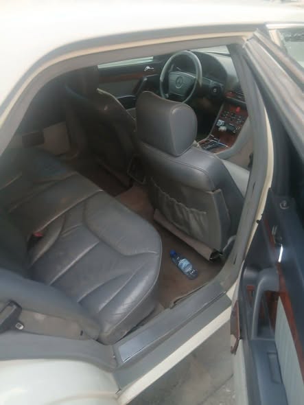 ميرسيدس 500 1992 - صورة 2