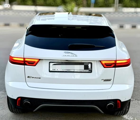جاكوار E-PACE 2019 - صورة 2
