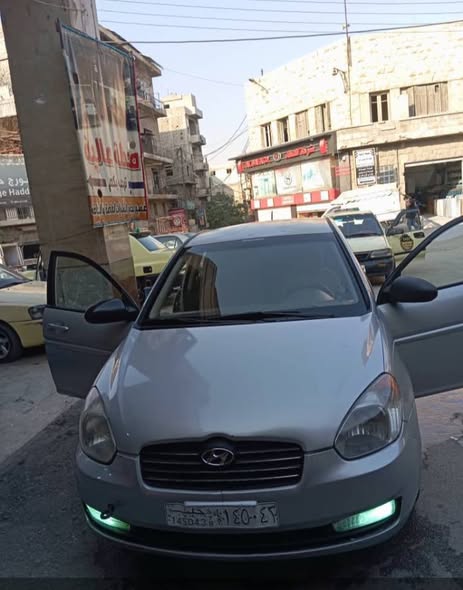 هيونداي فيرنا 2009 - صورة 3
