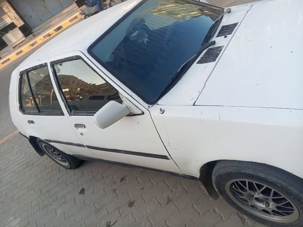 ميتسوبيشي كولت 1983 - صورة 5