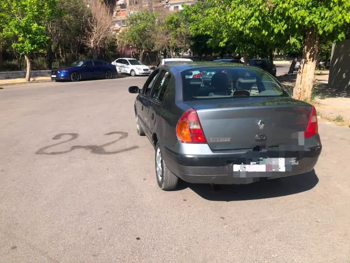 رينو كرت 2004