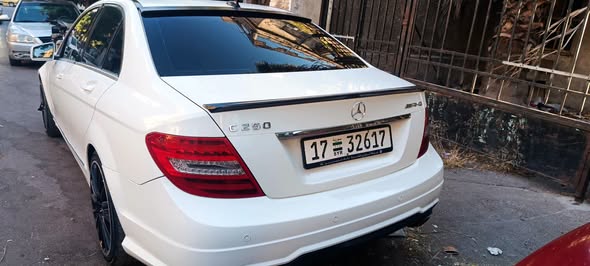 مرسيدس C250 2012 - صورة 2