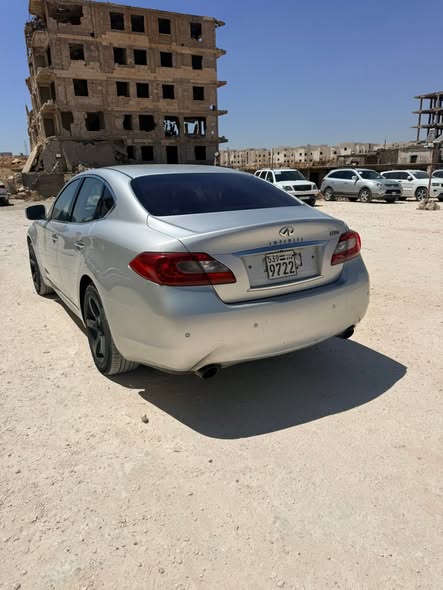 انفنتي M30D 2013 - صورة 2