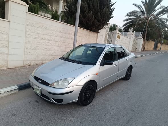فورد فوكس 2004 - صورة 3
