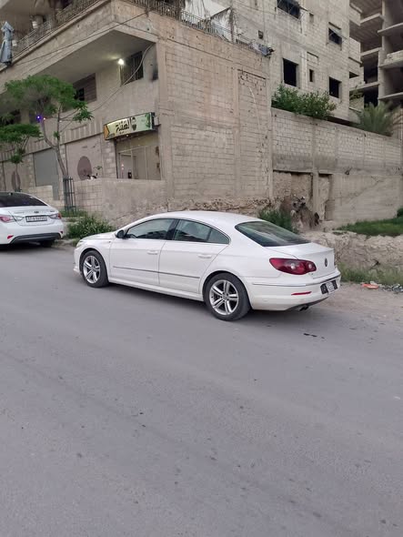 فولكس فاكن باسات CC 2012 - صورة 5