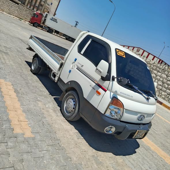 هيونداي H-100 2007 - صورة 1