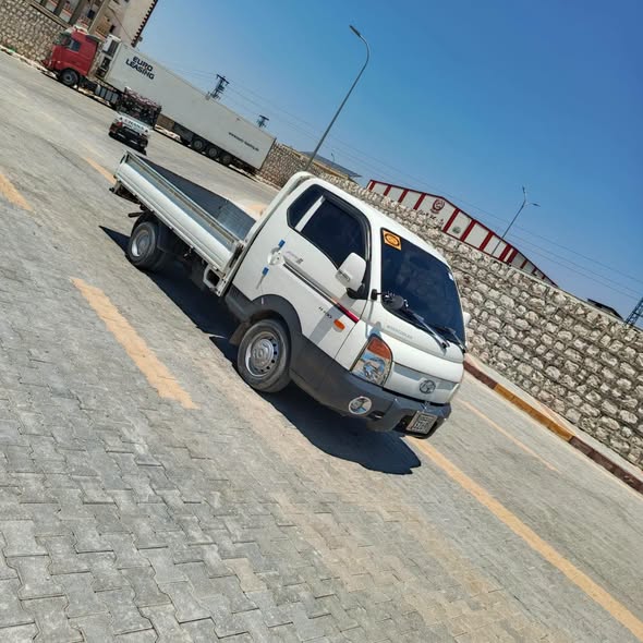 هيونداي H-100 2007 - صورة 3