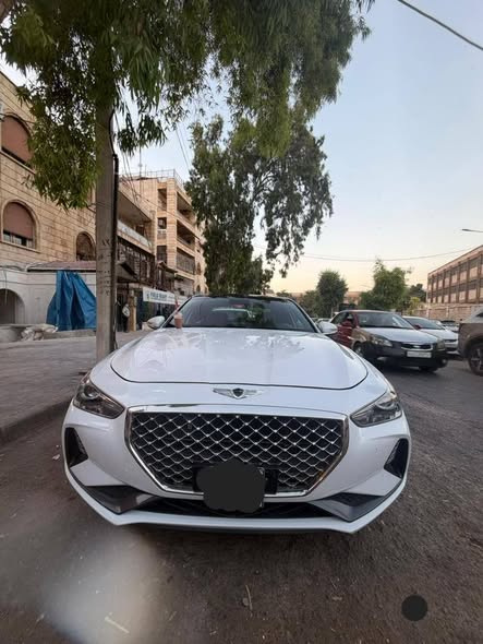 جينسيس G70 2019 - صورة 1