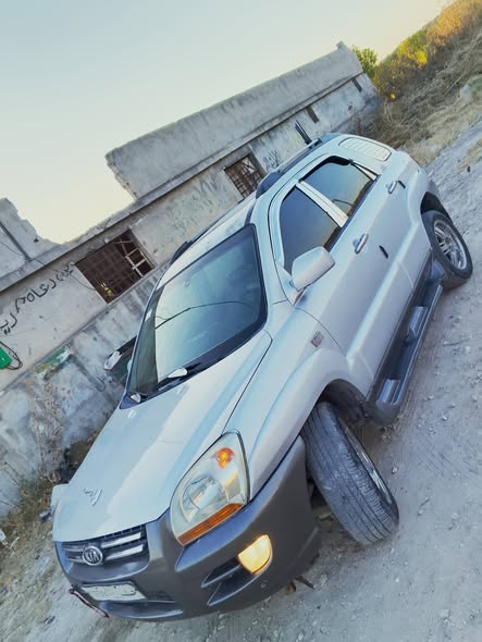 كيا سبورتاج 2006 - صورة 2