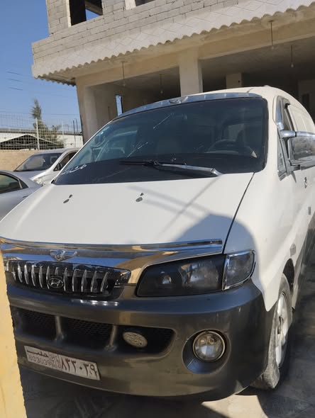 هيونداي اتش 1 1999 - صورة 2
