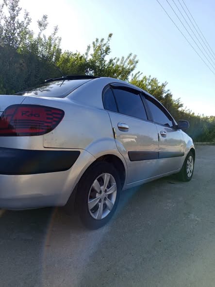 كيا ريو 2008 - صورة 3