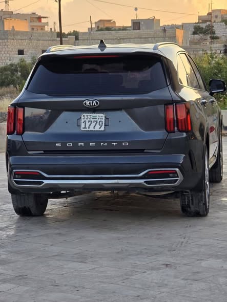 كيا سورينتو 2021 - صورة 2