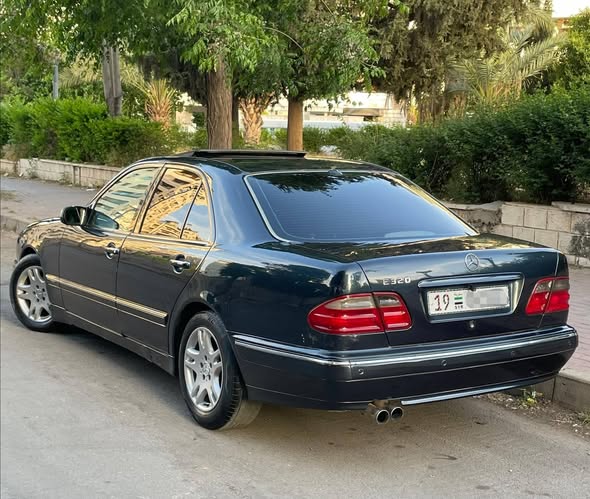 مرسيدس W210 1999 - صورة 2
