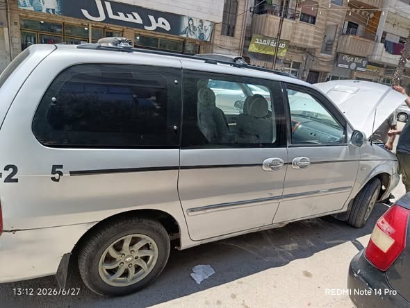 كيا كرنفال 2005 - صورة 4