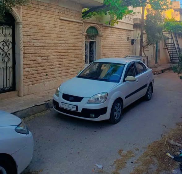 كيا ريو 2009 - صورة 2