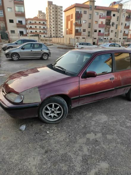 دايو لانوس 1994 - صورة 3