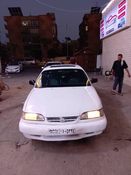هيونداي سوناتا 1995 - صورة 2
