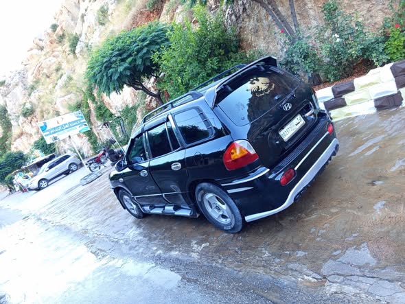 هيونداي سنتافي 2004 - صورة 4