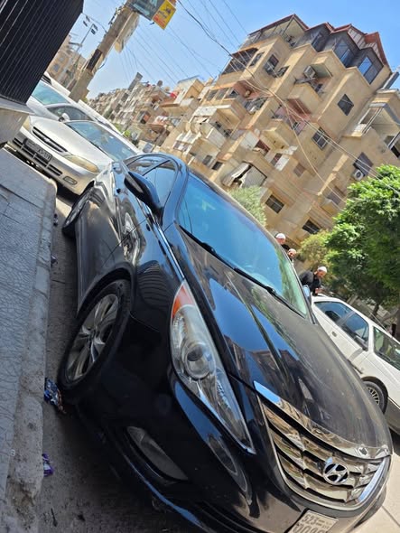 هيونداي سوناتا 2011 - صورة 2