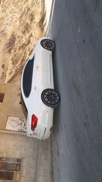 كيا كادينزا 2013 - صورة 3