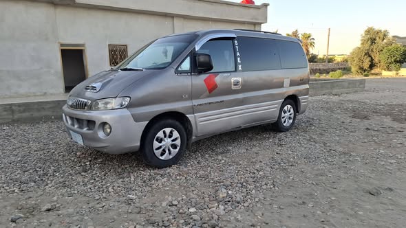 هيونداي فان 2002 - صورة 4