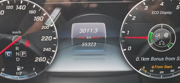 مرسيدس E300 2019 - صورة 2