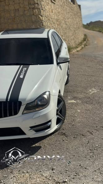 مرسيدس C300 2012 - صورة 3