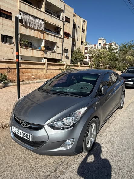 هيونداي اڤانتي 2012 - صورة 2