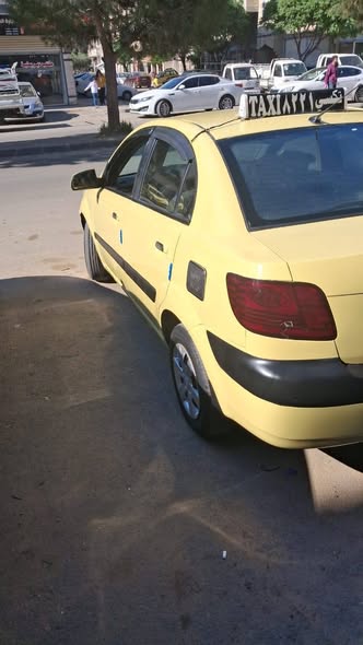 كيا ريو 2009 - صورة 3