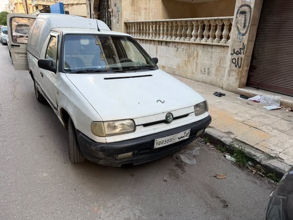 سكودا بيك أب 2001 - صورة 3