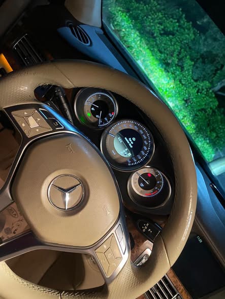 مرسيدس CLS 500 2012 - صورة 4