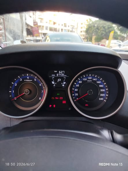 هيونداي افانتي 2011 - صورة 5