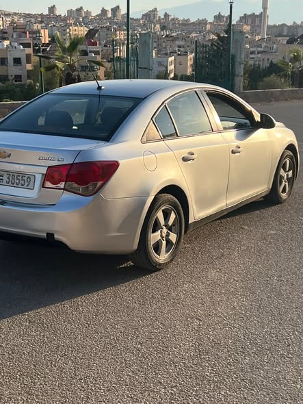 شفروليه كروز 2010 - صورة 5