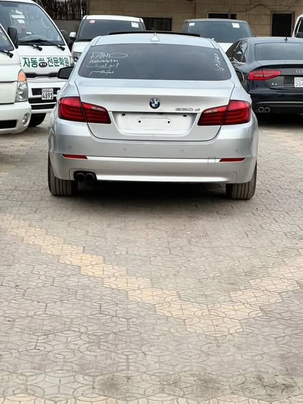بي إم دبليو 520d 2013 - صورة 2