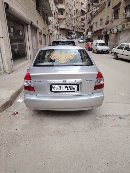 هيونداي فيرنا 2011 - صورة 1