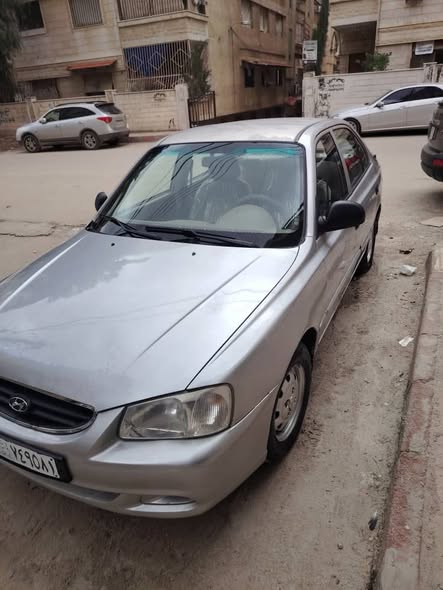 هيونداي فيرنا 2011 - صورة 2