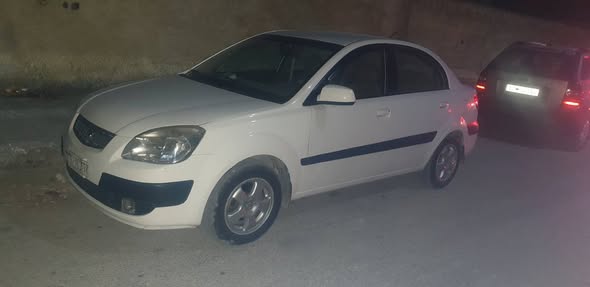 كيا ريو 2009 - صورة 4