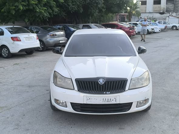 سكودا أوكتافيا 2006 - صورة 3