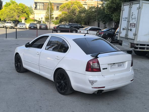 سكودا أوكتافيا 2006 - صورة 5