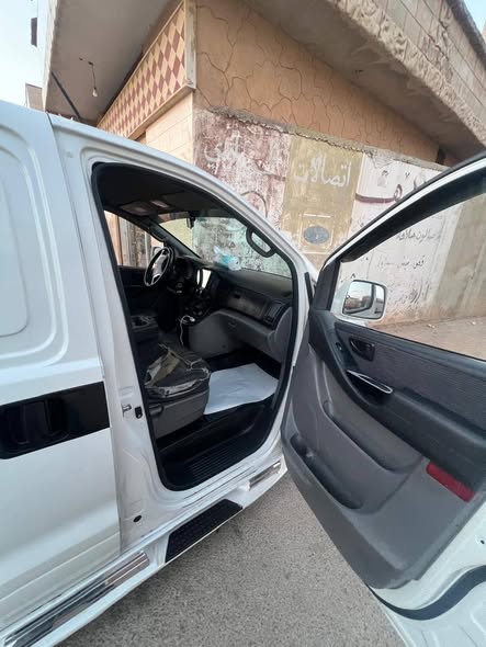 هيونداي H-1 2010 - صورة 5