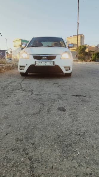 كيا ريو 2011 - صورة 3