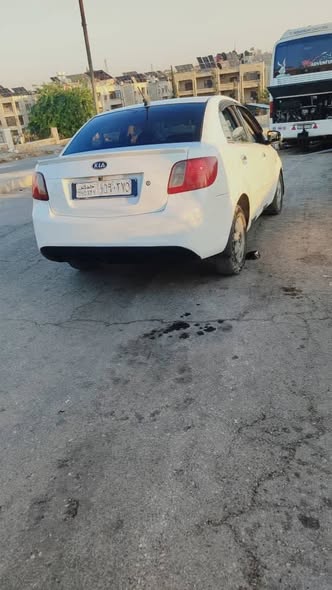 كيا ريو 2011 - صورة 5