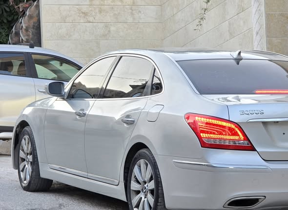 هيونداي ايكوس 2010 - صورة 5