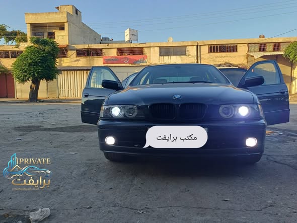 بي ام دبليو الفئة الخامسة 2003 - صورة 1