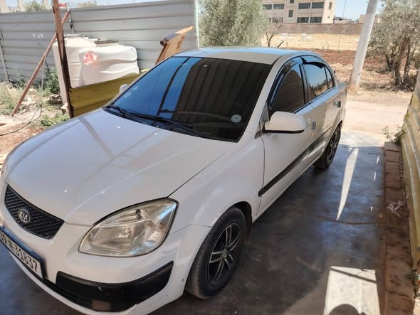 كيا ريو 2009 - صورة 3