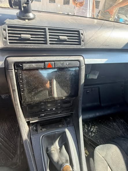 اودي A4 2006 - صورة 5